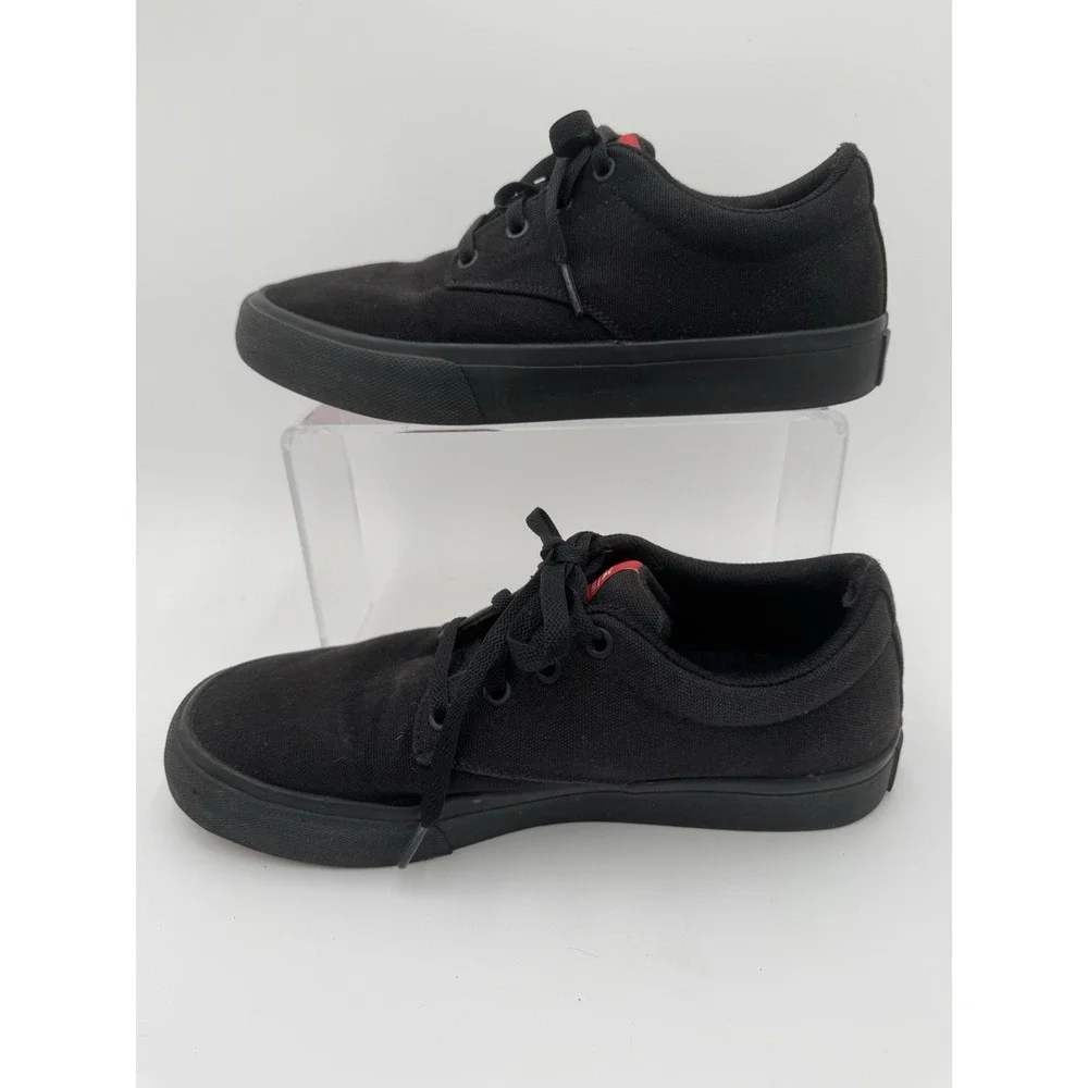 Sketchers Men 7.5 Black. Sc 237043‎ air cooled memory foam.